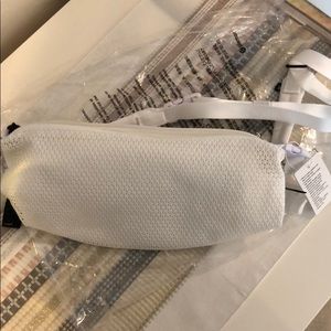NEW Lululemon Belt Bag